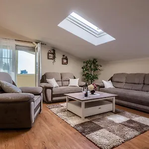  Apartman Plavi Val